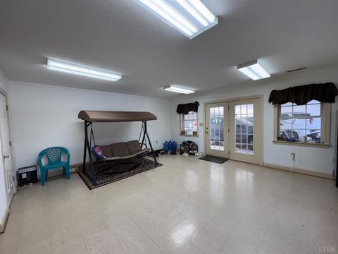 Tiny photo for 111 Oaklawn Terrace, Gretna, VA 24557 (MLS # 364317)