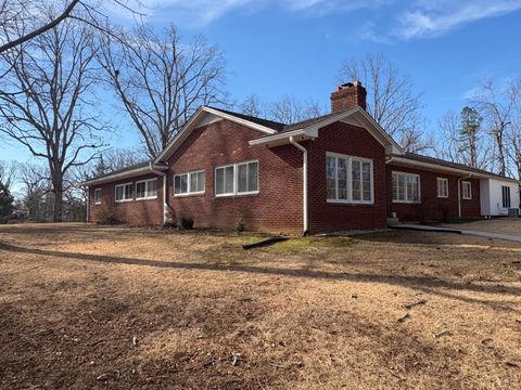 Tiny photo for 111 Oaklawn Terrace, Gretna, VA 24557 (MLS # 364317)