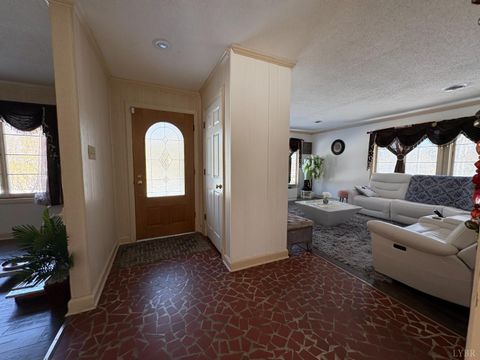 Tiny photo for 111 Oaklawn Terrace, Gretna, VA 24557 (MLS # 364317)