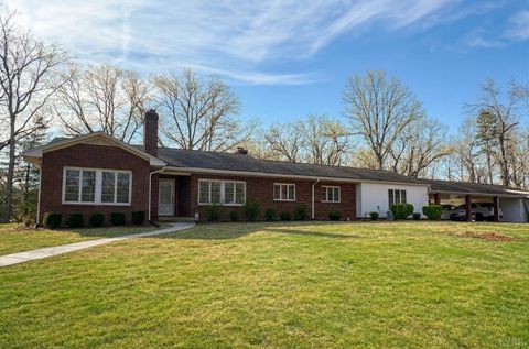 Homes For Sale - 111 Oaklawn Terrace<br/> Gretna, VA 24557