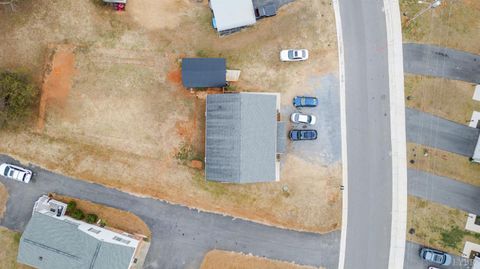 Tiny photo for 2606 Confederate Avenue, Lynchburg, VA 24501 (MLS # 363944)