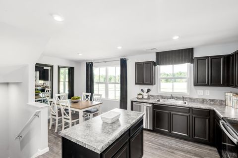 Tiny photo for 102 Ranwell Road, Rustburg, VA 24588 (MLS # 365333)