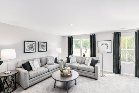 Tiny photo for 102 Ranwell Road, Rustburg, VA 24588 (MLS # 365333)