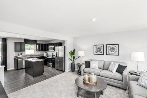 Tiny photo for 102 Ranwell Road, Rustburg, VA 24588 (MLS # 365333)