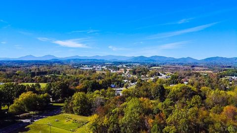 Tiny photo for 1365 Jefferson Way, Forest, VA 24551 (MLS # 362725)