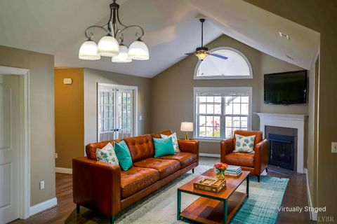 Tiny photo for 1365 Jefferson Way, Forest, VA 24551 (MLS # 362725)