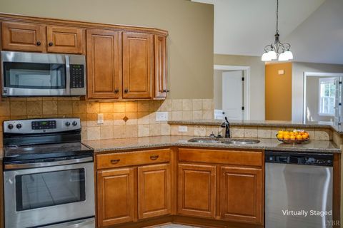Tiny photo for 1365 Jefferson Way, Forest, VA 24551 (MLS # 362725)
