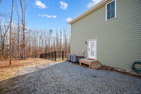 Tiny photo for 144 Armistead Lane Ln, Rustburg, VA 24588 (MLS # 363964)