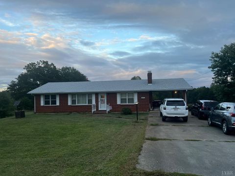 Tiny photo for 1872 Wards Road, Hurt, VA 24563 (MLS # 362139)