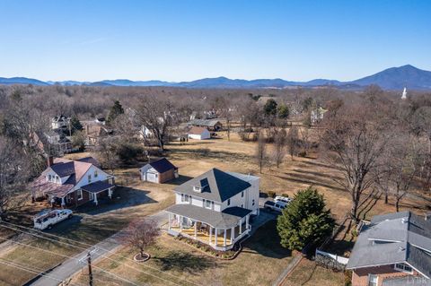 Tiny photo for 1215 Longwood Avenue, Bedford, VA 24523 (MLS # 364144)