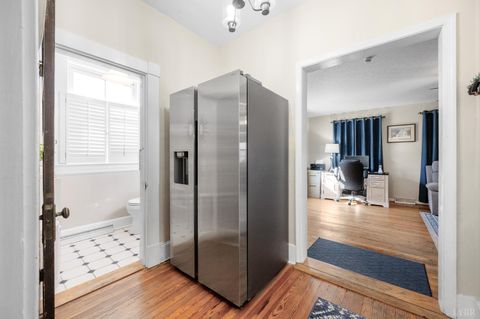 Tiny photo for 1215 Longwood Avenue, Bedford, VA 24523 (MLS # 364144)