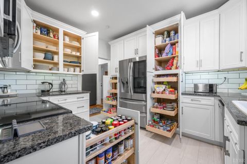 Tiny photo for 1215 Longwood Avenue, Bedford, VA 24523 (MLS # 364144)