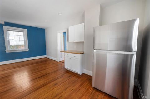 Tiny photo for 1340 Bedford Avenue, Lynchburg, VA 24501 (MLS # 364250)