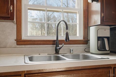 Tiny photo for 2835 Edwardsville Rd Rd, Hardy, VA 24101 (MLS # 363266)