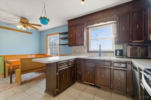 Tiny photo for 2835 Edwardsville Rd Rd, Hardy, VA 24101 (MLS # 363266)