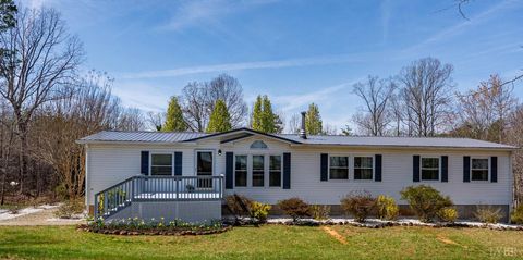 Tiny photo for 1636 Tucker Terrace, Evington, VA 24550 (MLS # 365344)