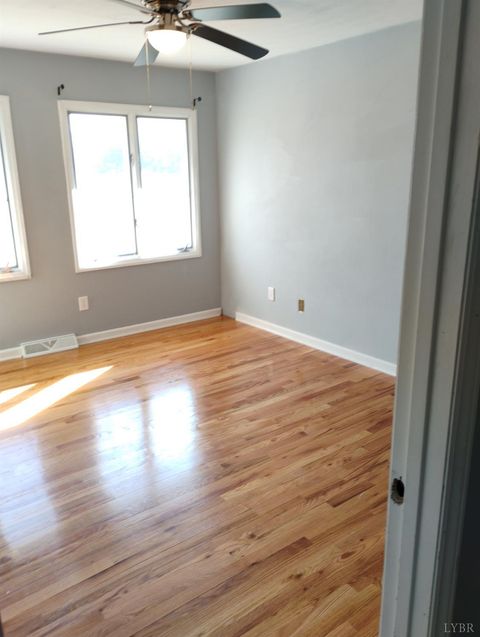 Tiny photo for 1316 DUDLEY Road, Moneta, VA 24121 (MLS # 363753)