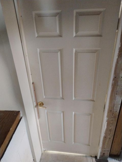 Tiny photo for 1316 DUDLEY Road, Moneta, VA 24121 (MLS # 363753)