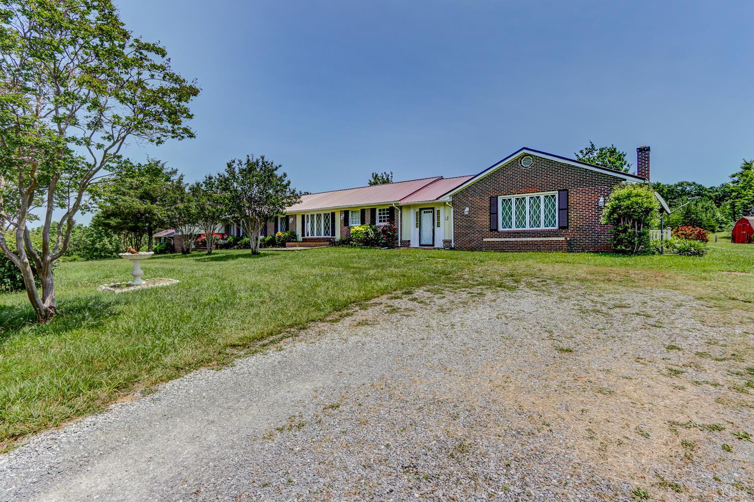 389 Delta Drive, Hurt, Virginia image 16
