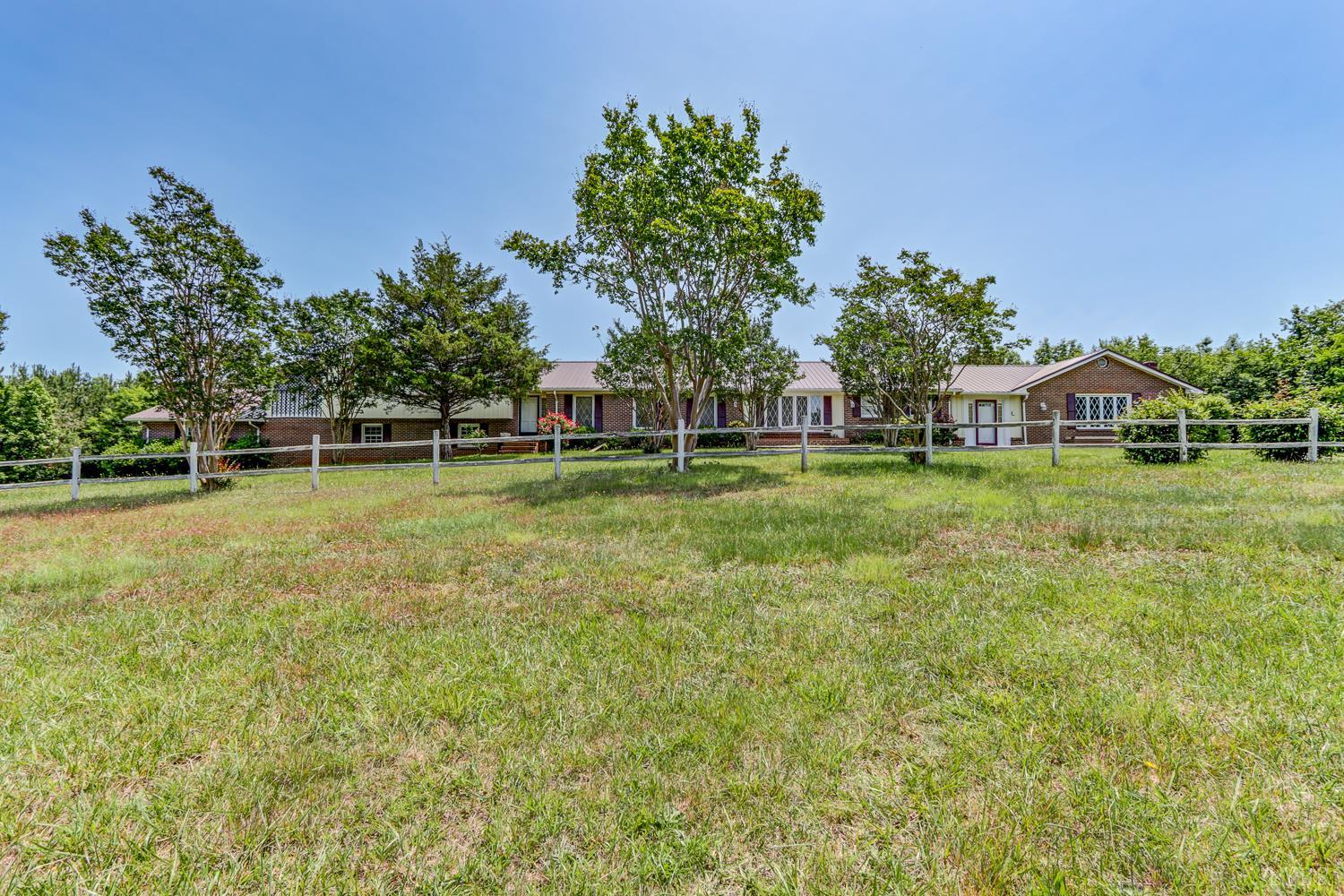 389 Delta Drive, Hurt, Virginia image 12