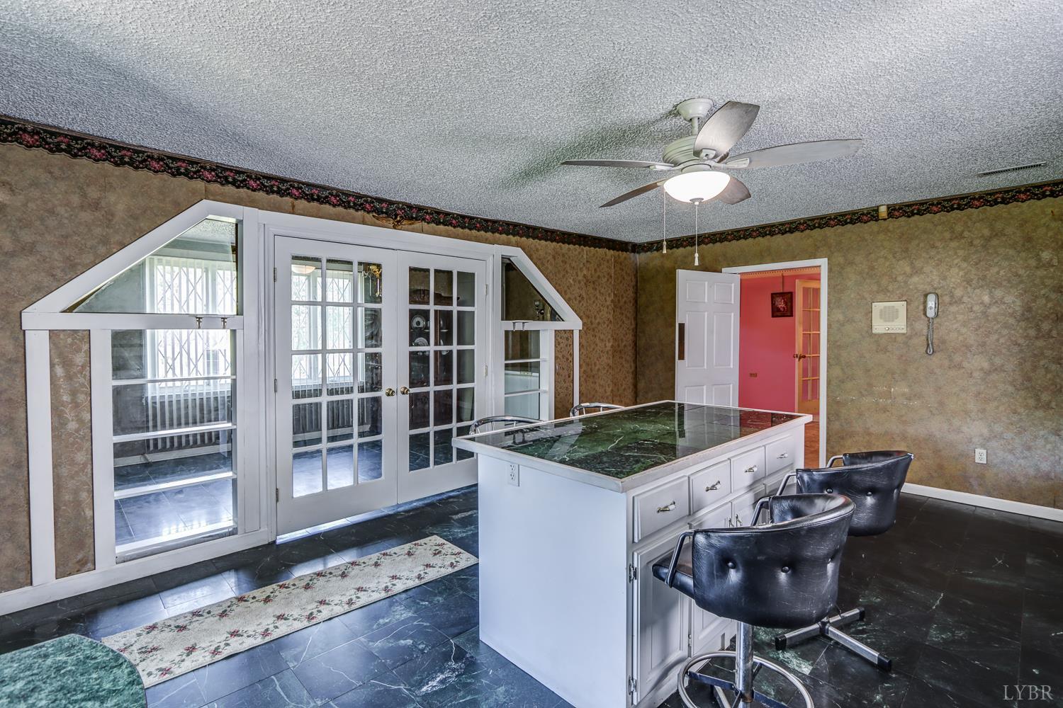 389 Delta Drive, Hurt, Virginia image 38