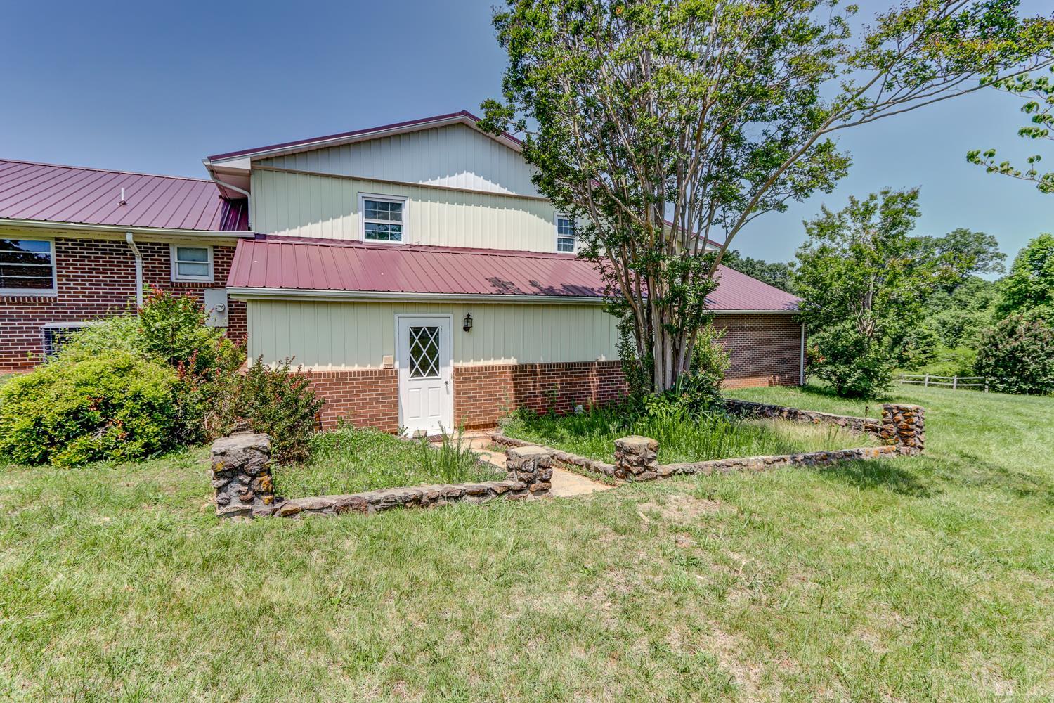389 Delta Drive, Hurt, Virginia image 34