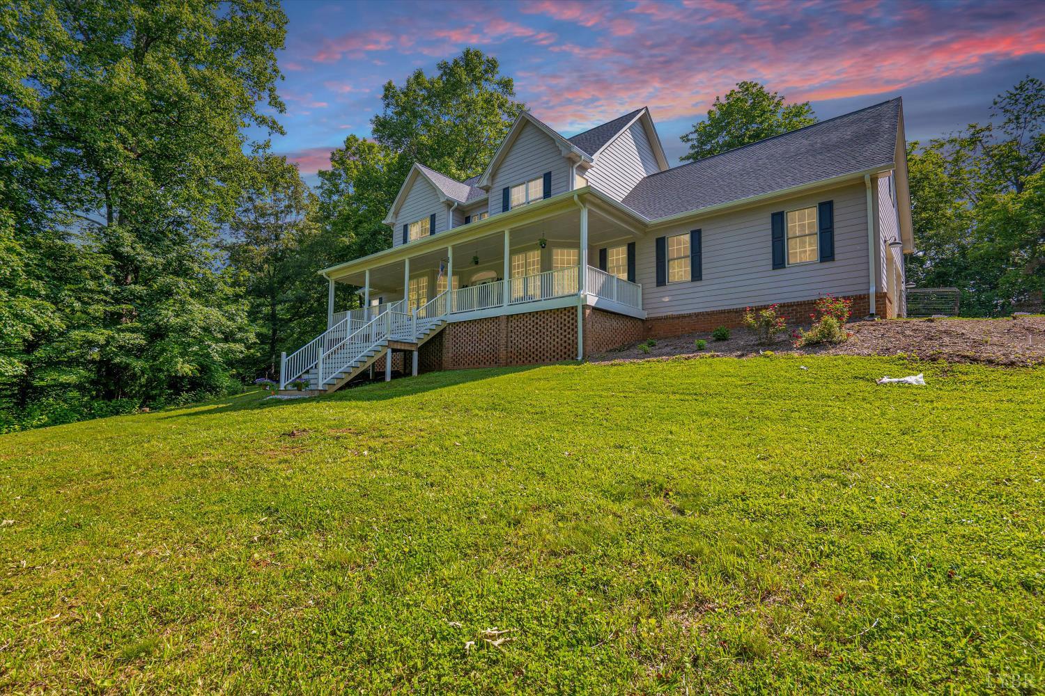 1151 Roaring Run Rd, Goode, Virginia image 1