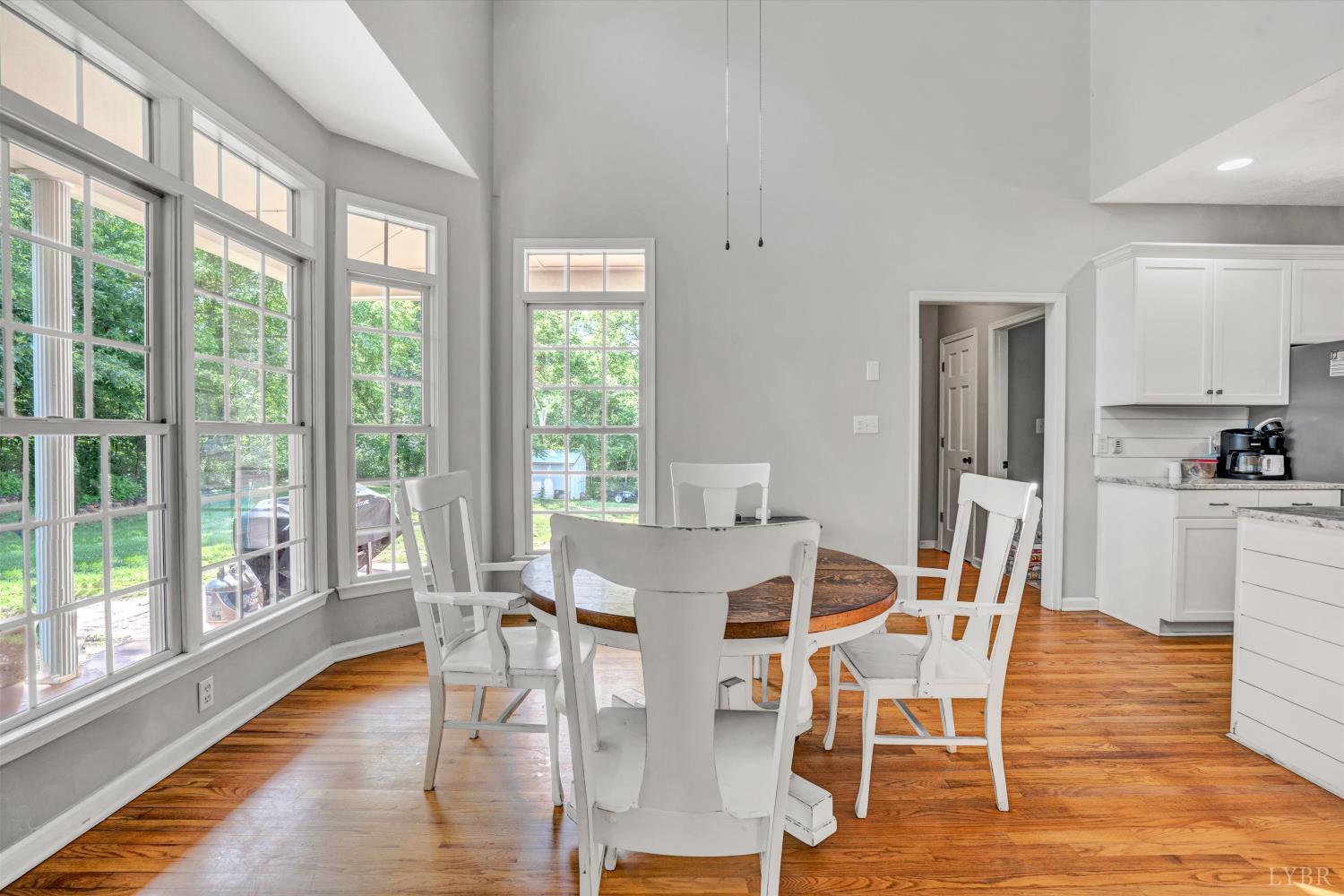 1151 Roaring Run Rd, Goode, Virginia image 15