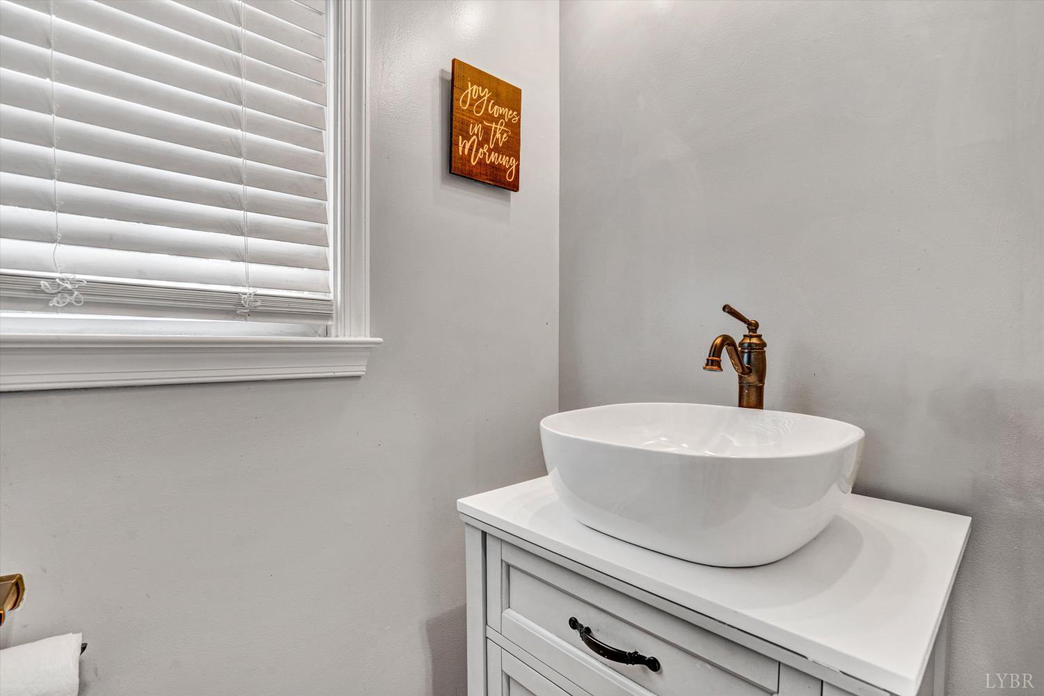 1151 Roaring Run Rd, Goode, Virginia image 33