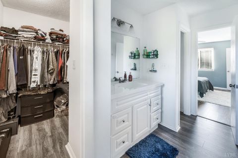 Tiny photo for 1368 Oliver Road, Altavista, VA 24517 (MLS # 362343)