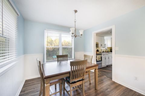 Tiny photo for 1368 Oliver Road, Altavista, VA 24517 (MLS # 362343)