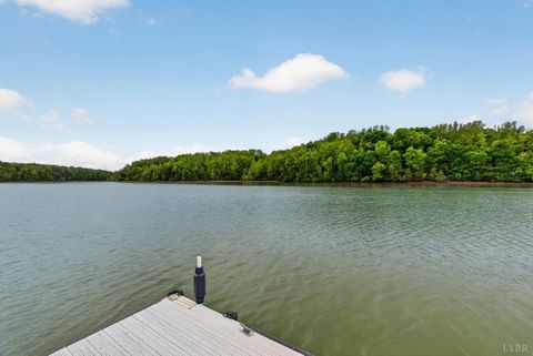 Tiny photo for 1176 Leesville Lake Drive, Pittsville, VA 24139 (MLS # 366064)