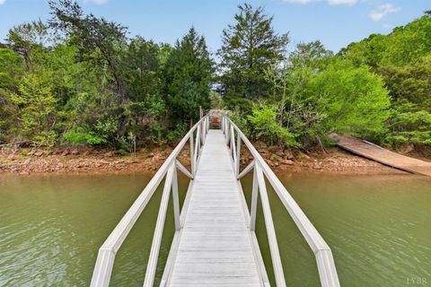 Tiny photo for 1176 Leesville Lake Drive, Pittsville, VA 24139 (MLS # 366064)