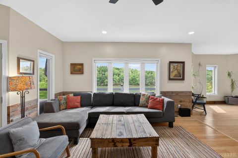 Tiny photo for 1176 Leesville Lake Drive, Pittsville, VA 24139 (MLS # 366064)