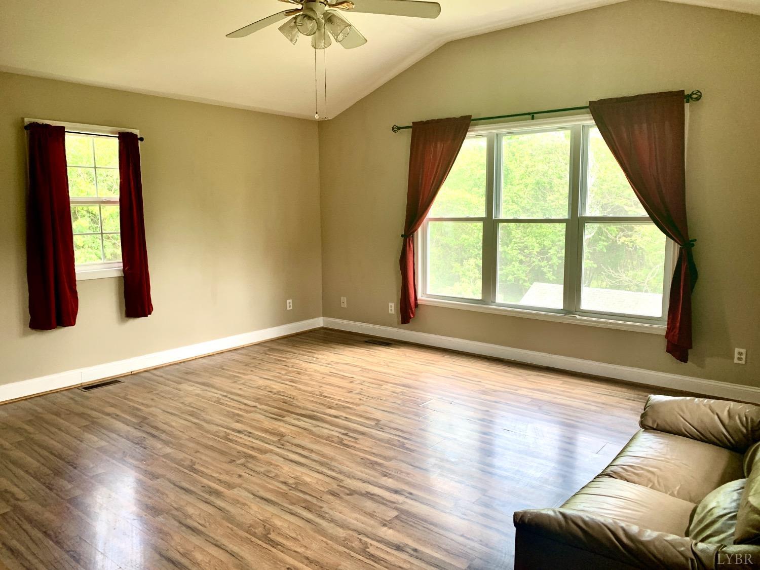 1349 Murray Hollow Rd Rd, Thaxton, Virginia image 11