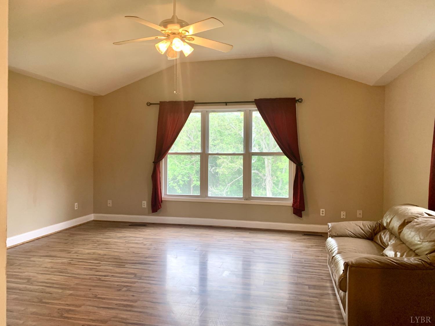 1349 Murray Hollow Rd Rd, Thaxton, Virginia image 10