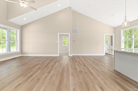 Tiny photo for 7566 Prince Edward Highway, Prospect, VA 23960 (MLS # 363396)
