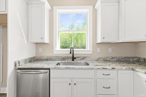 Tiny photo for 7566 Prince Edward Highway, Prospect, VA 23960 (MLS # 363396)