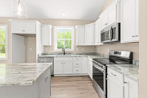 Tiny photo for 7566 Prince Edward Highway, Prospect, VA 23960 (MLS # 363396)