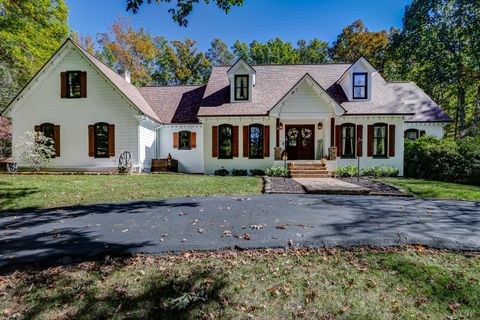 Photo of 264 Robinson Drive, Lynchburg, VA 24502 (MLS # 362607)