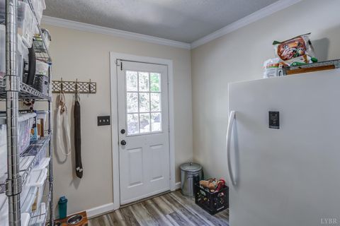 Tiny photo for 264 Robinson Drive, Lynchburg, VA 24502 (MLS # 362607)