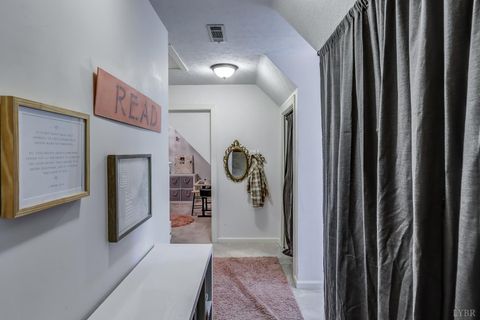 Tiny photo for 264 Robinson Drive, Lynchburg, VA 24502 (MLS # 362607)