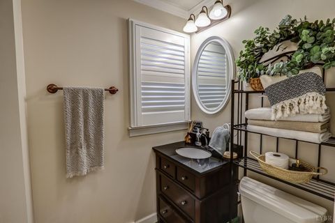 Tiny photo for 264 Robinson Drive, Lynchburg, VA 24502 (MLS # 362607)