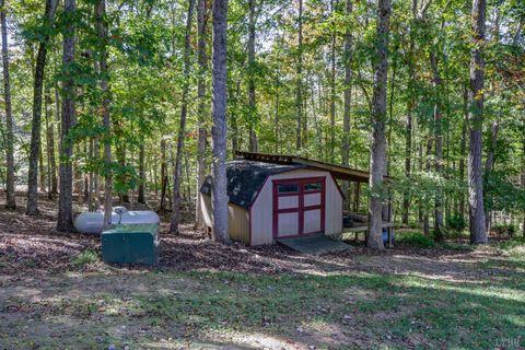 Tiny photo for 264 Robinson Drive, Lynchburg, VA 24502 (MLS # 362607)
