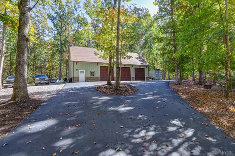 Tiny photo for 264 Robinson Drive, Lynchburg, VA 24502 (MLS # 362607)