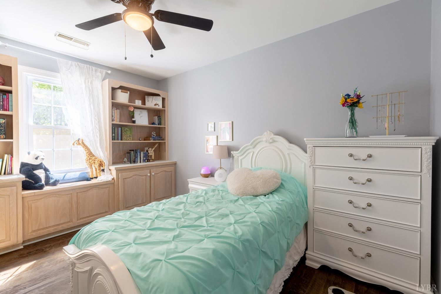 208 Millspring Drive, Forest, Virginia image 38