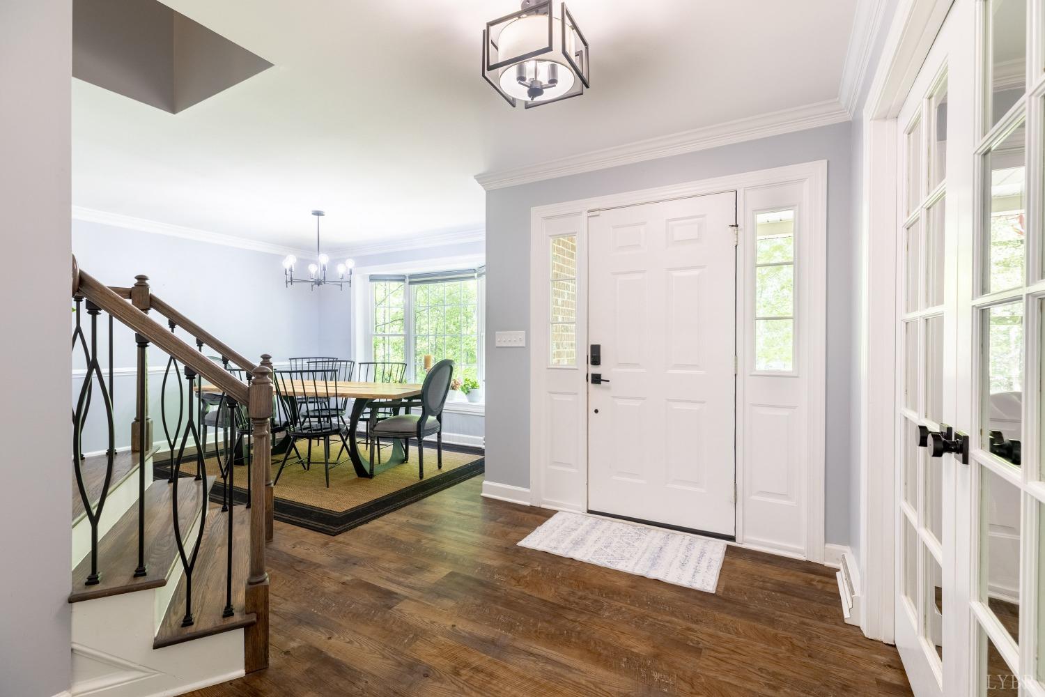 208 Millspring Drive, Forest, Virginia image 2