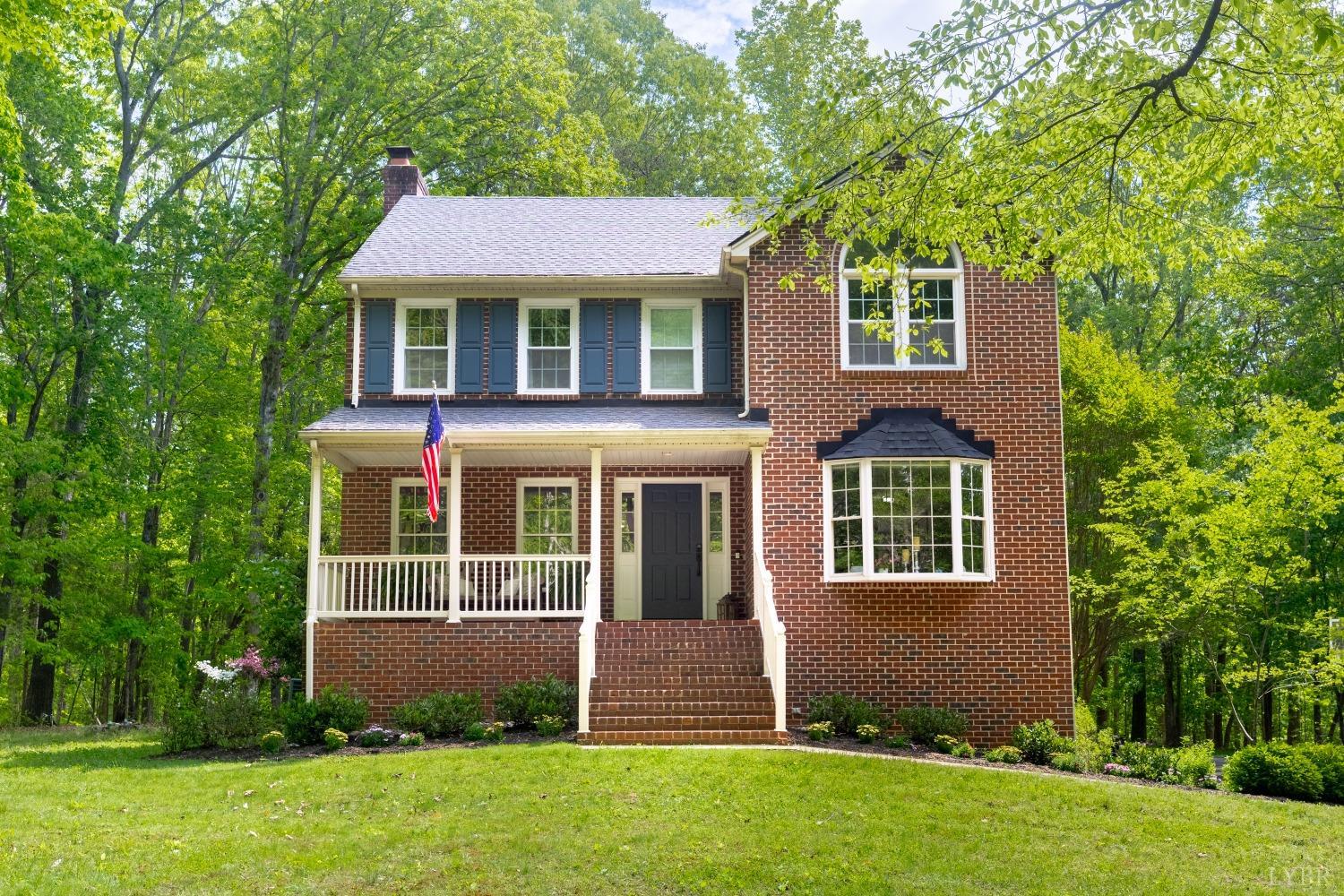 208 Millspring Drive, Forest, Virginia image 1