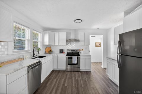 Tiny photo for 1511 Radcliff Avenue, Lynchburg, VA 24502 (MLS # 365705)