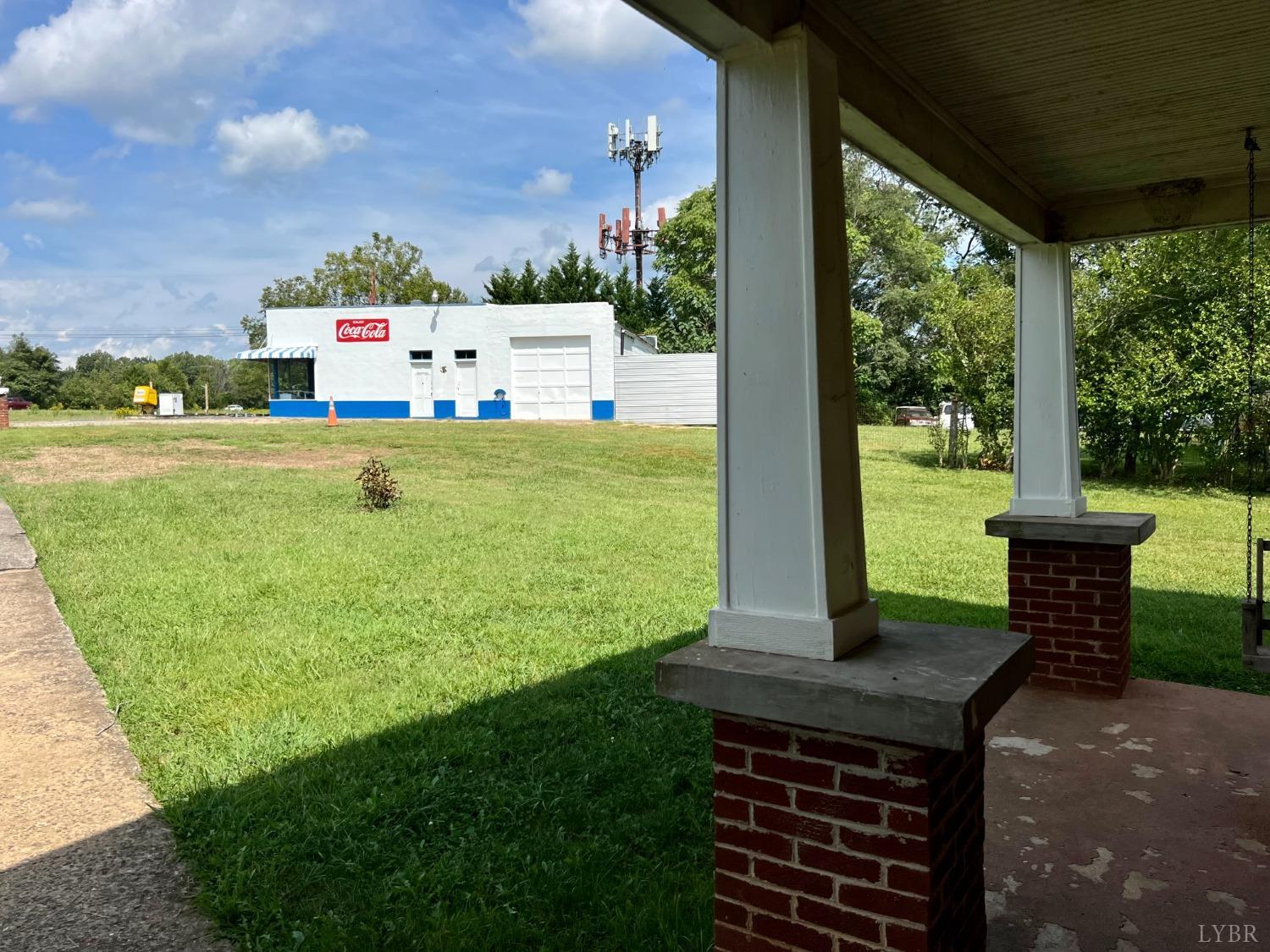 1962 N Amherst Highway, Amherst, Virginia image 7